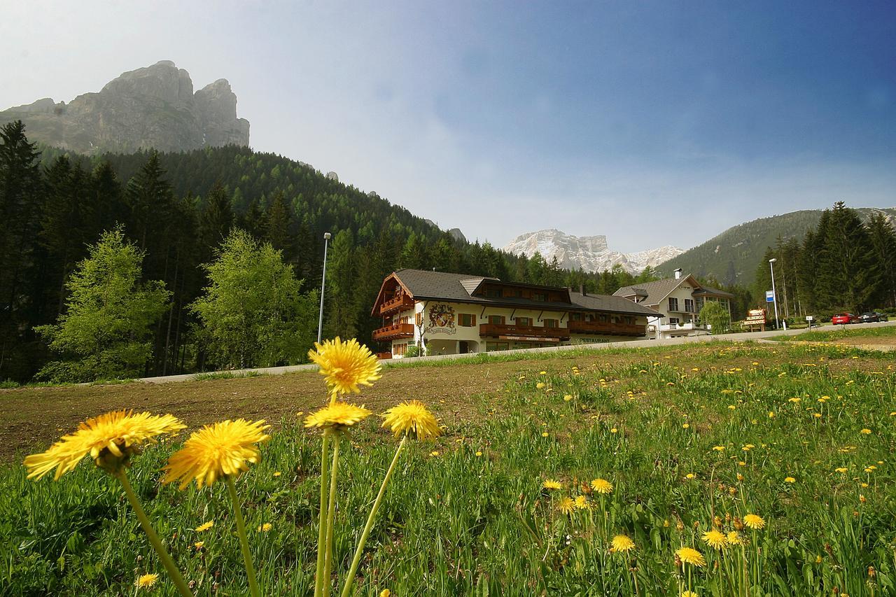 Steinerhof Hotel Braies  Bagian luar foto