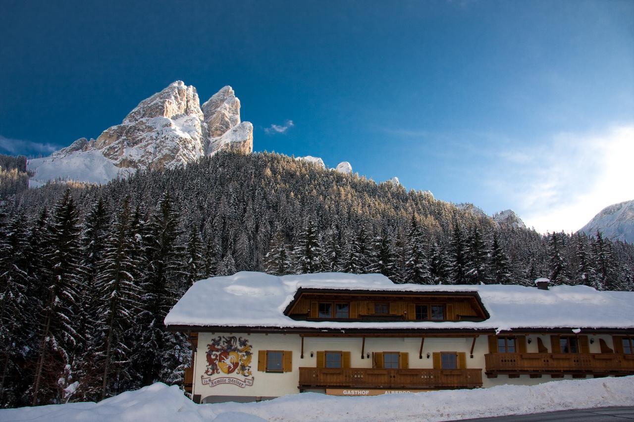 Steinerhof Hotel Braies  Bagian luar foto